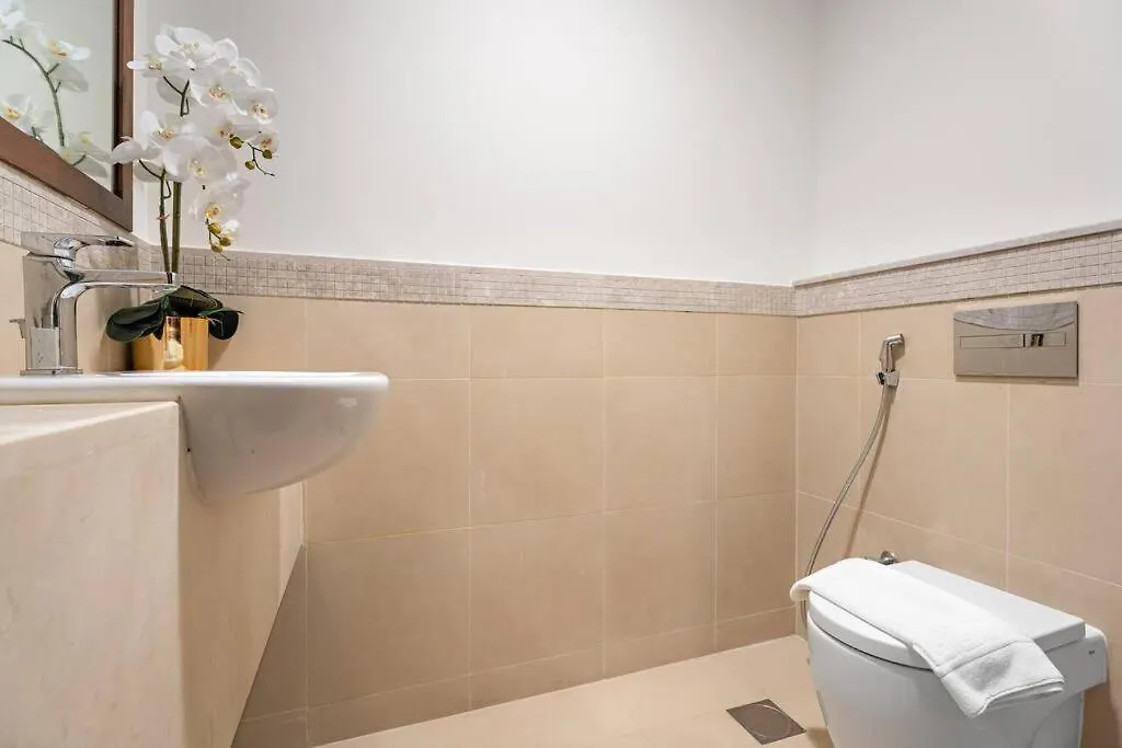 Lägenhet First Class 2Br Exquisite Living Dubai