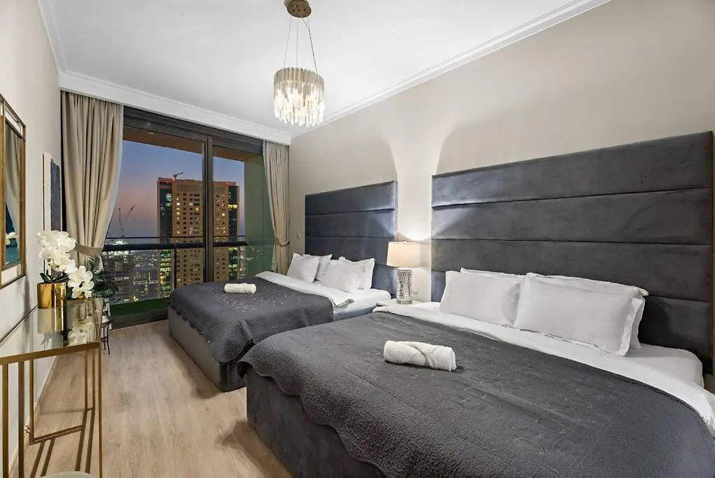 Lägenhet First Class 2Br Exquisite Living Dubai