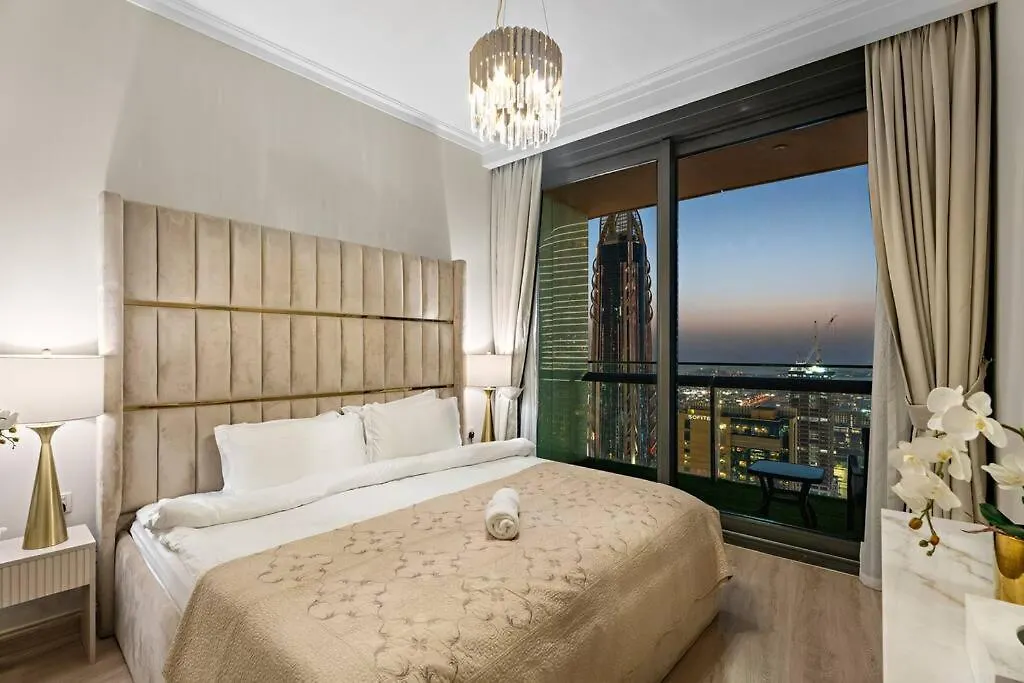 Lägenhet First Class 2Br Exquisite Living Dubai