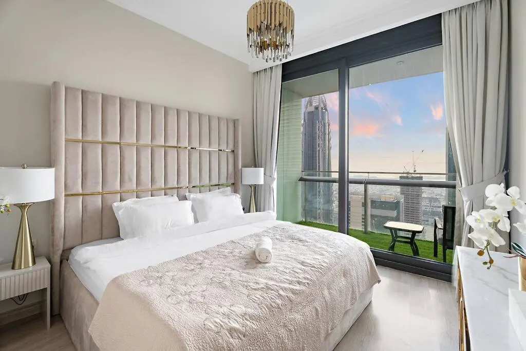 First Class 2Br Exquisite Living Dubai Apartment